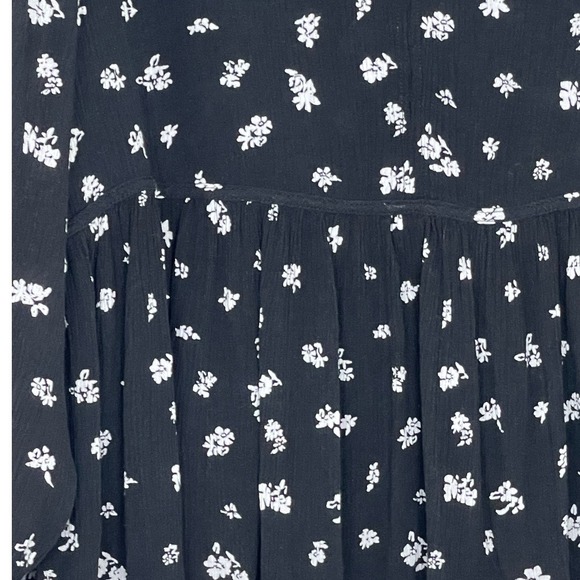 SO Floral Babydoll Blouse Womens XL Black White Excellent Peplum Rayon Tie Neck - Picture 5 of 13